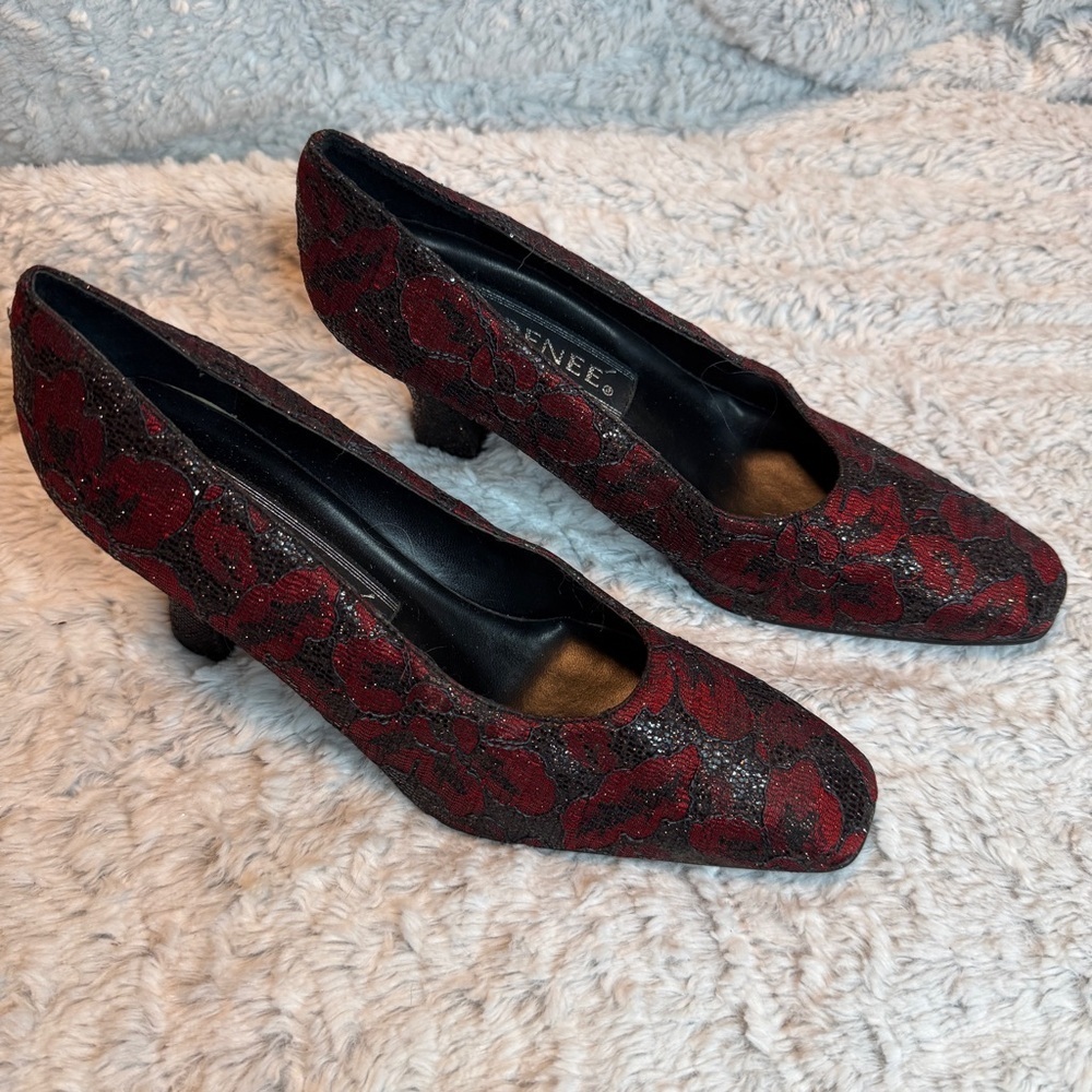 J.Renee Pumps